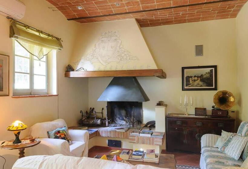 ホテル Albergo Da Annita   Room Only