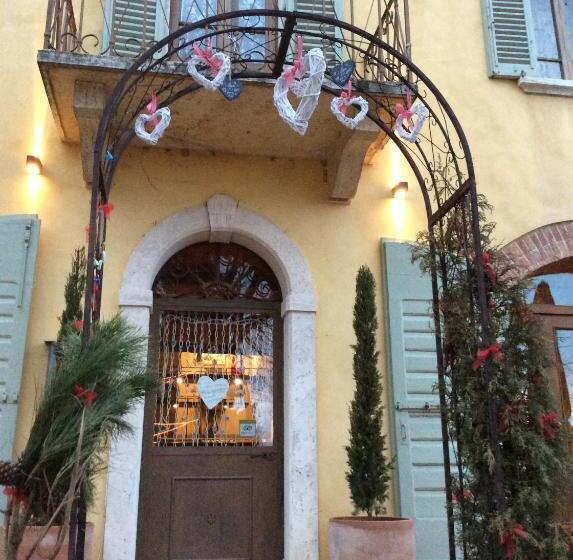 ホテル Albergo Da Annita   Room Only