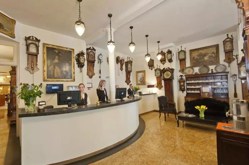 هتل Ambassador City Centre