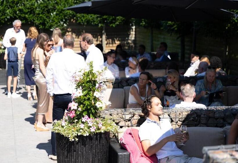 酒店 Brasserie Den Engel