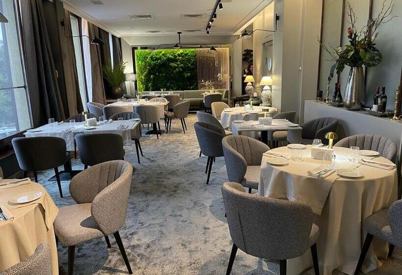 בית מלון כפרי Brilliant Plaza