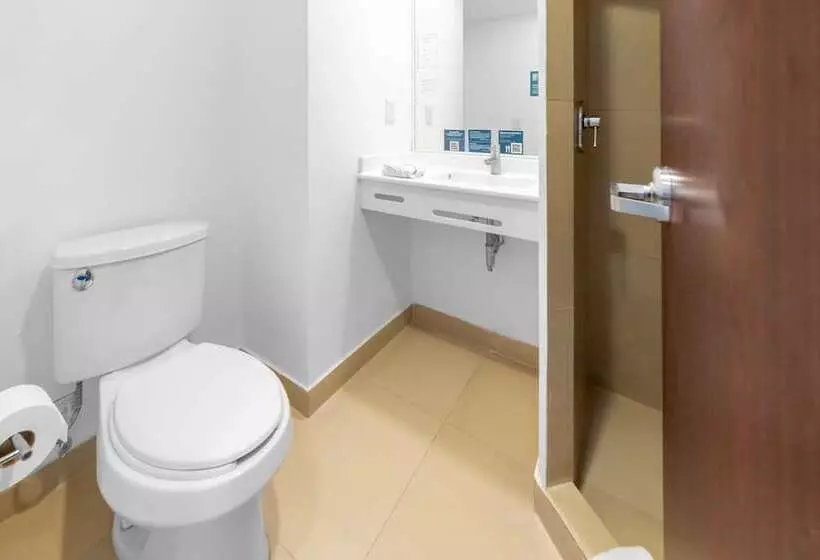 هتل City Express Junior By Marriott Veracruz Aeropuerto