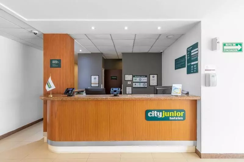 هتل City Express Junior By Marriott Veracruz Aeropuerto