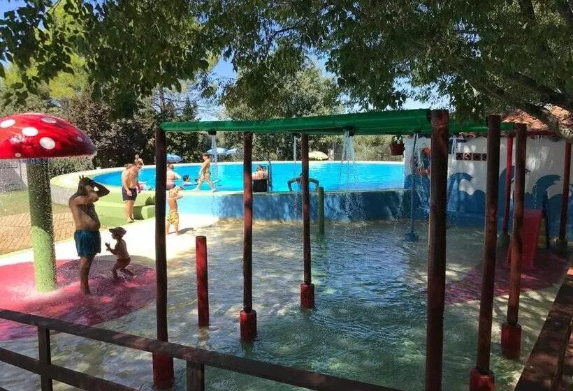 هتل Complejo La Veguilla