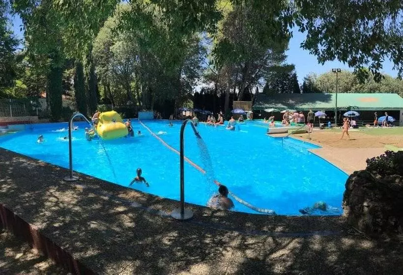 هتل Complejo La Veguilla