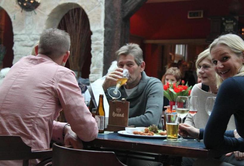 هتل De Volksabdij