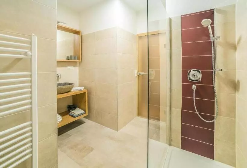 Отель Gasthof Neuwirt