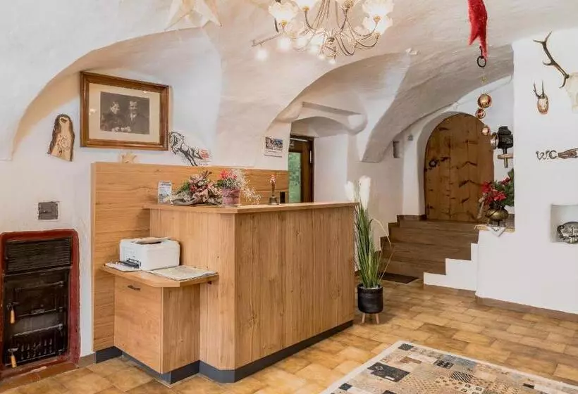 Отель Gasthof Neuwirt