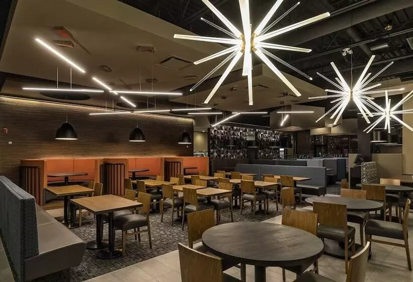 酒店 Hôtel & Suites Normandin Lévis