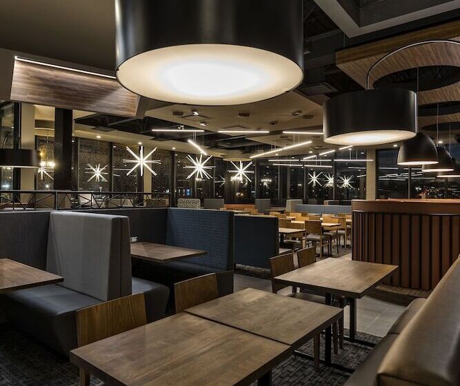 酒店 Hôtel & Suites Normandin Lévis