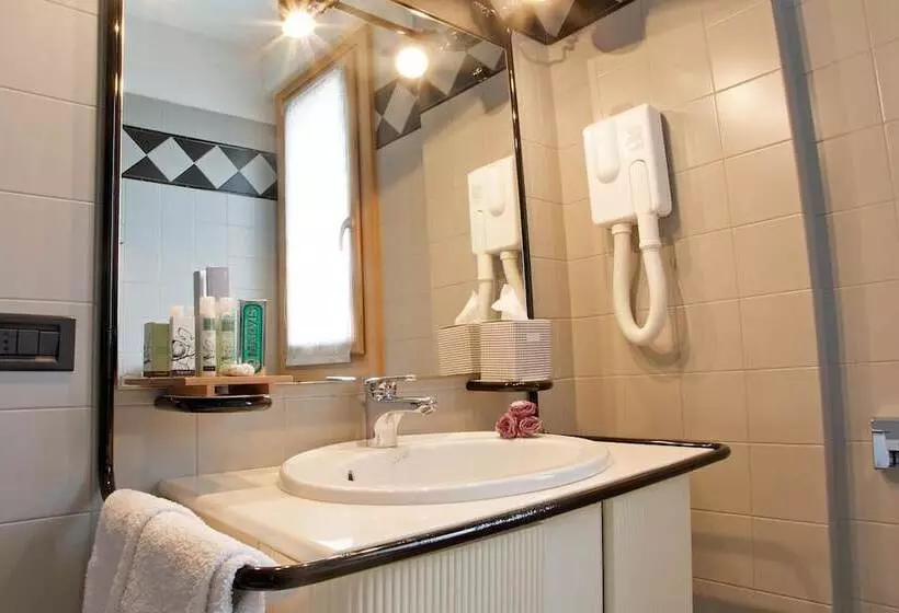 Отель Locanda San Lorenzo