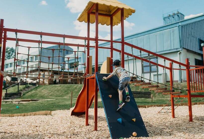 ホテル Orea Resort Devět Skal Vysočina