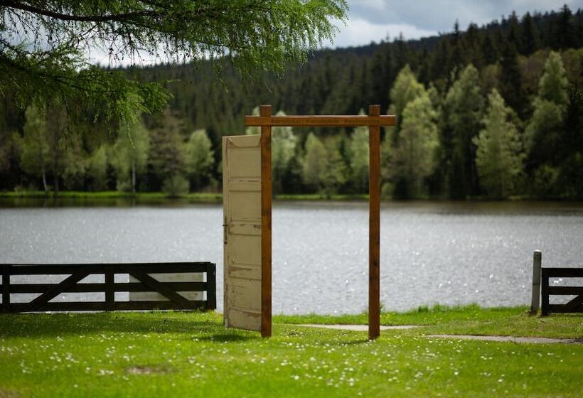 ホテル Orea Resort Devět Skal Vysočina