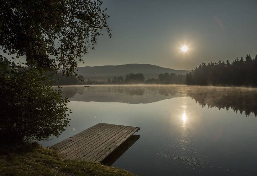 ホテル Orea Resort Devět Skal Vysočina