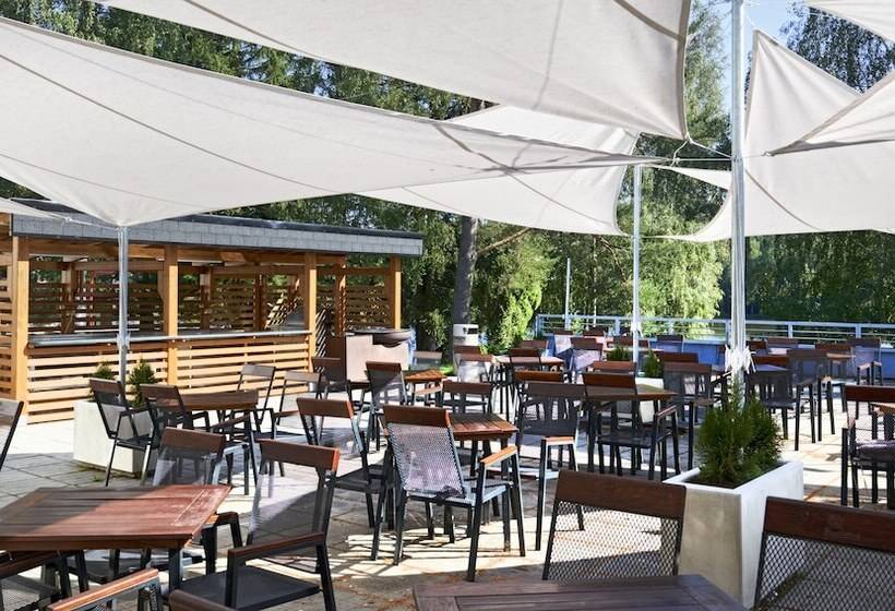 ホテル Orea Resort Devět Skal Vysočina