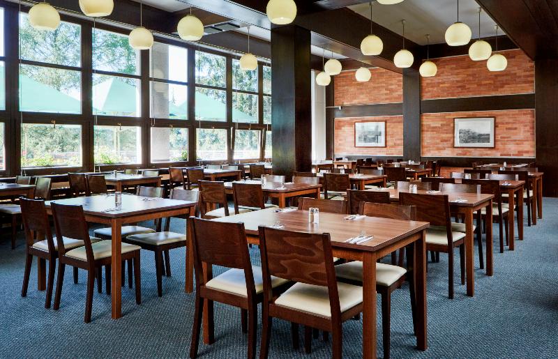 ホテル Orea Resort Devět Skal Vysočina