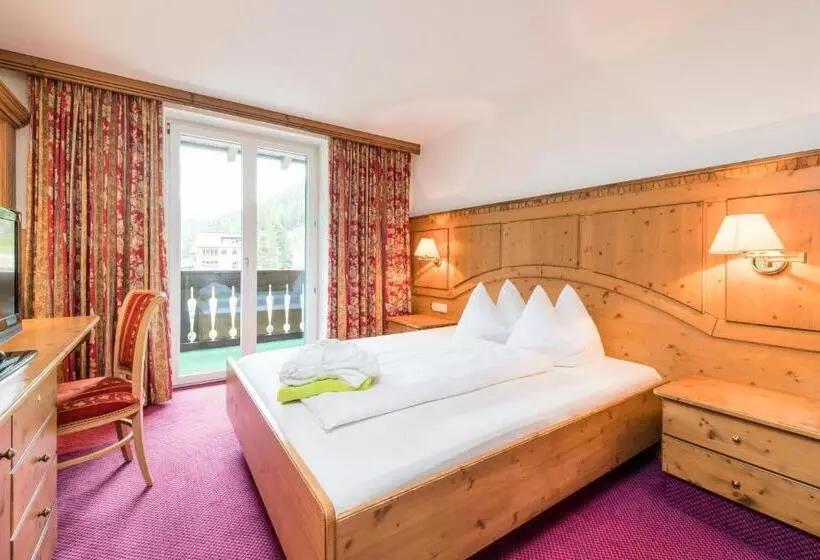 فندق Paradies Pure Mountain Resort