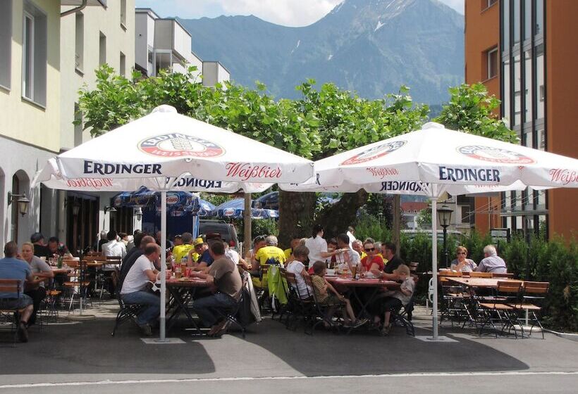 בית מלון כפרי Post