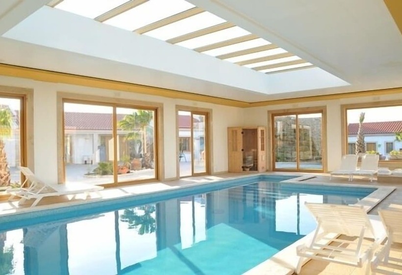 هتل Quinta Do Molinu