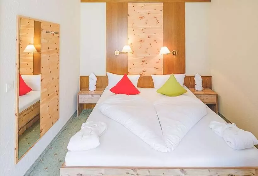 ホテル Styrolerhof