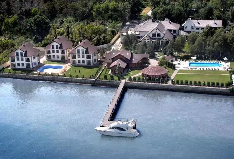 호텔 Vysokii Bereg Park