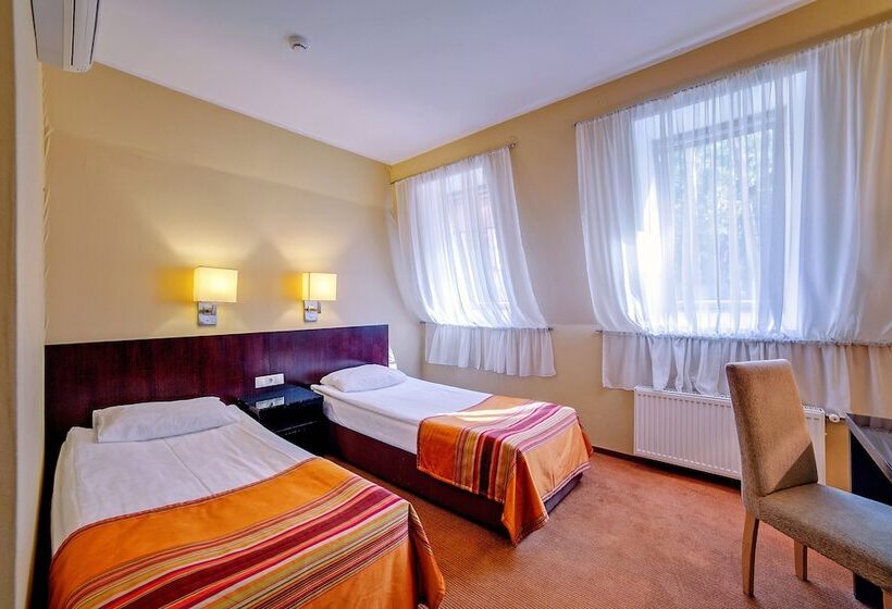 Отель Yahonty Istra