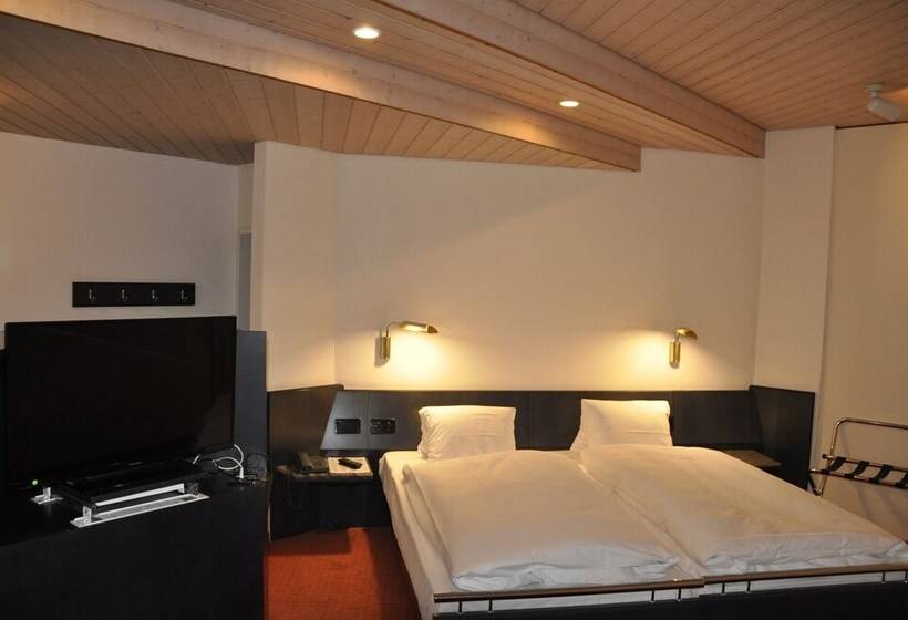 بنسيون Gasthof Kreuz Egerkingen