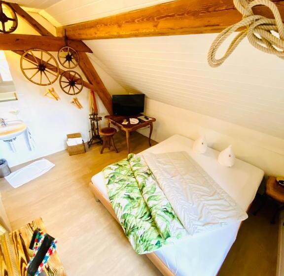 بنسيون Gasthof Kreuz Egerkingen