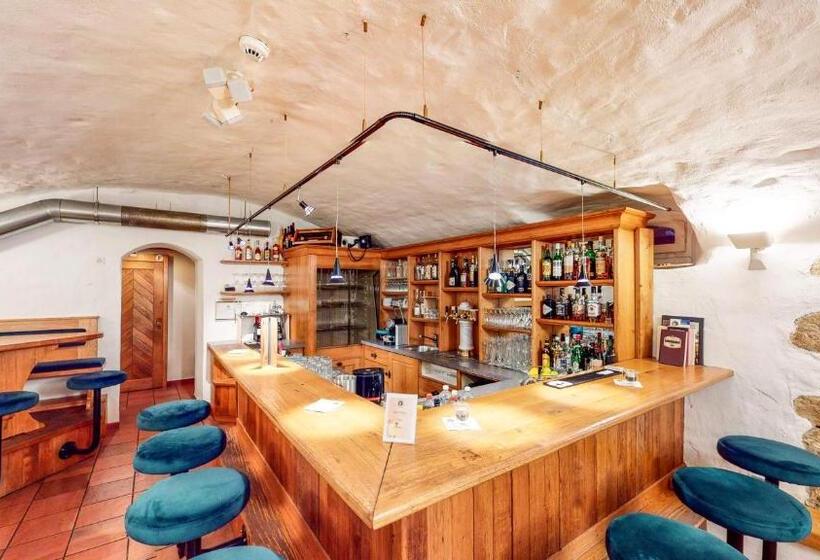 بنسيون Gasthof Kreuz Egerkingen