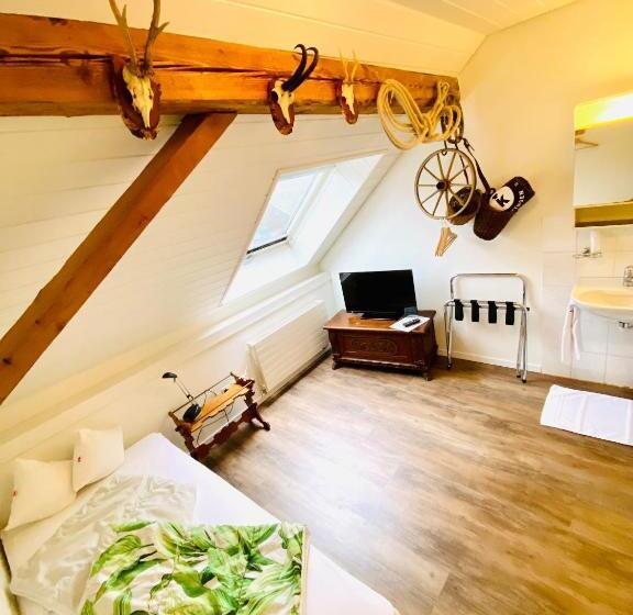 بنسيون Gasthof Kreuz Egerkingen