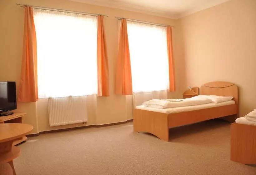 پانسیون V Centru