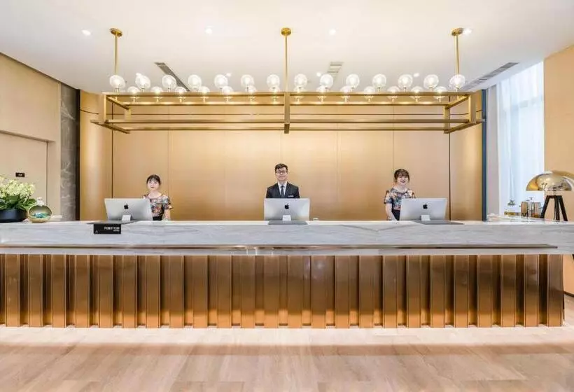 Atour Hotel Nanjing Olympic Sports Center Tianhe Plaza