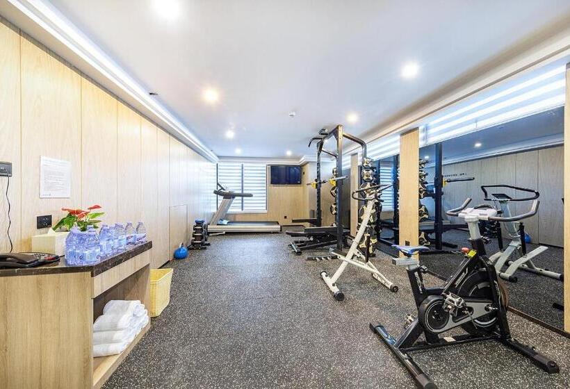 Atour Hotel Nanning North Lake Railway Station