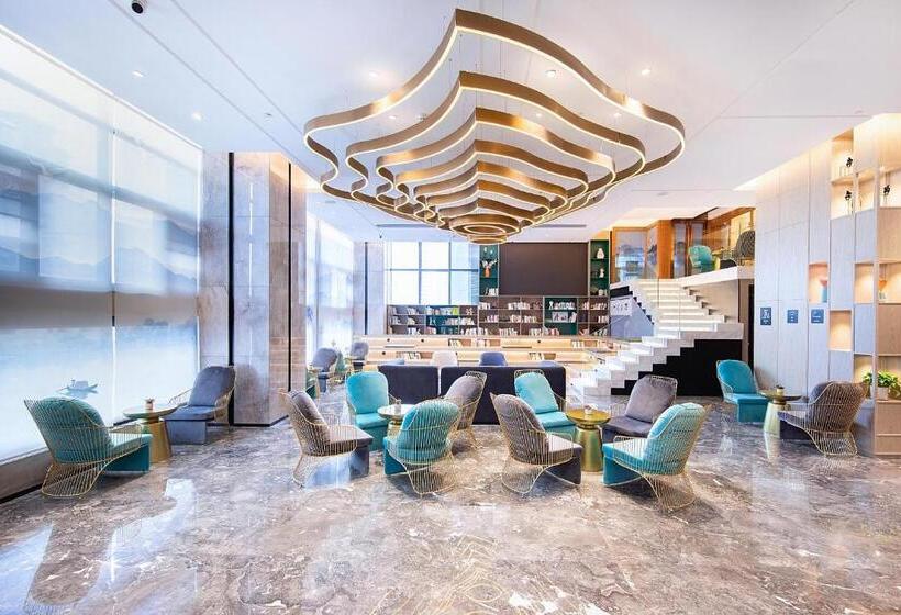 Atour Hotel Nanning North Lake Railway Station