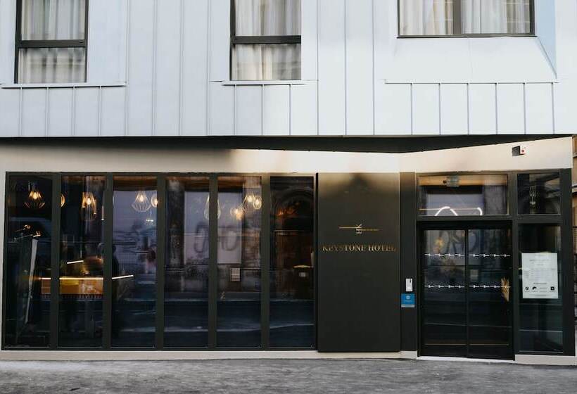 호텔 Keystone Hôtel & Spa