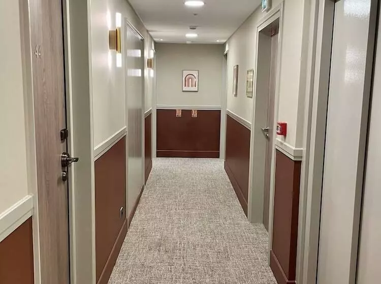 هتل Keystone Hôtel & Spa