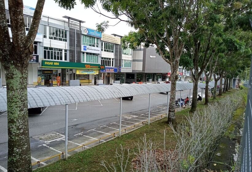 فندق على الطريق Avenue Bangi