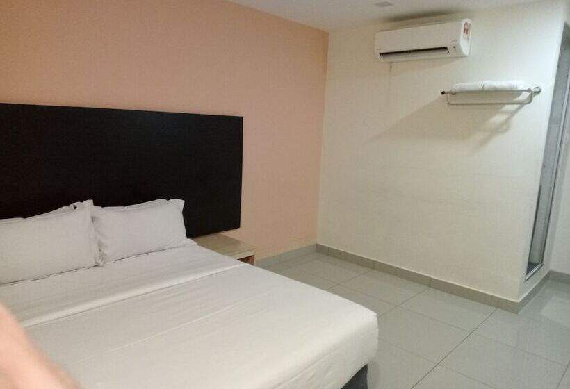 فندق على الطريق Avenue Bangi