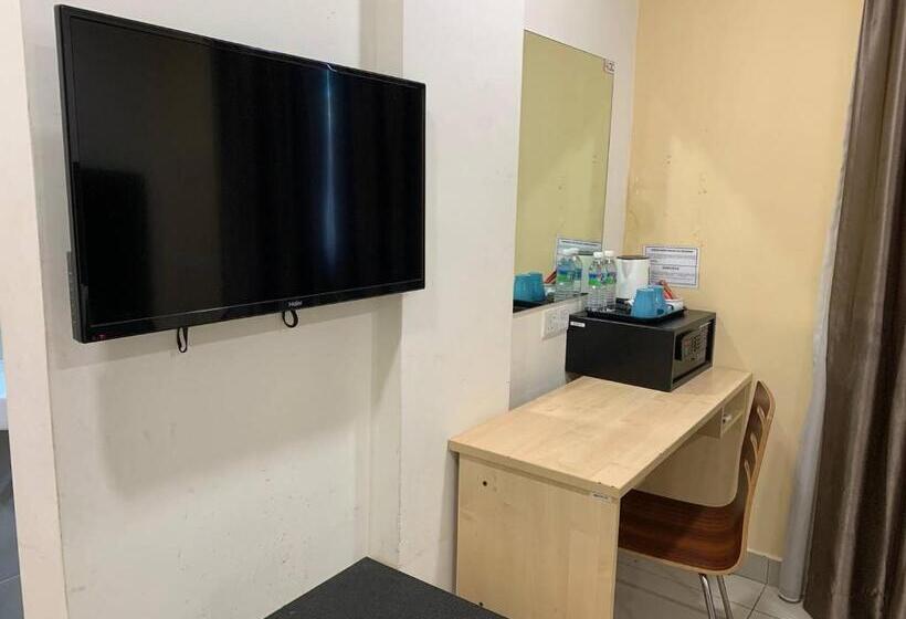 فندق على الطريق Avenue Bangi