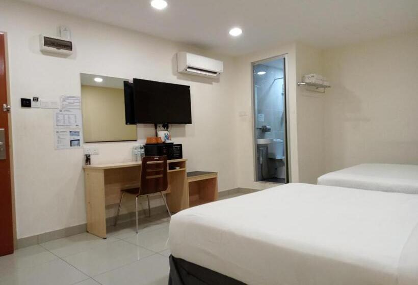 فندق على الطريق Avenue Bangi