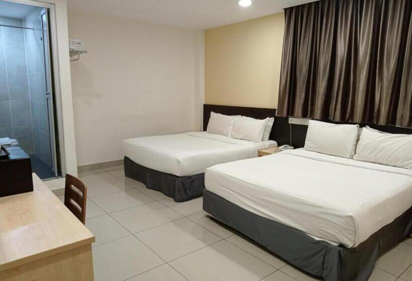 فندق على الطريق Avenue Bangi