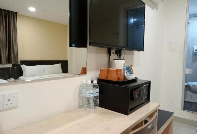 فندق على الطريق Avenue Bangi