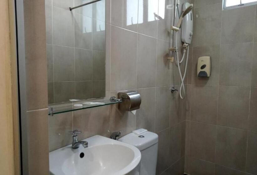 فندق على الطريق Avenue Bangi