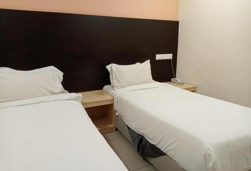 فندق على الطريق Avenue Bangi