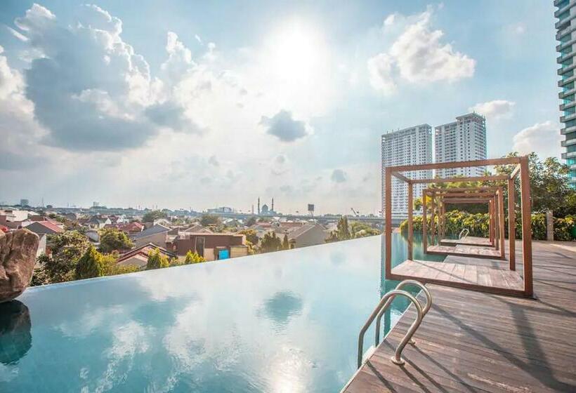 فندق Redliving Apartemen Grand Kamala Lagoon   Kita Pro Tower Barclay North