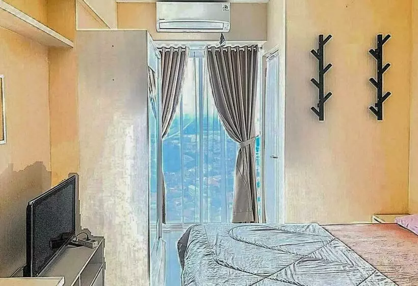 Hotelli Redliving Apartemen Grand Kamala Lagoon   Kita Pro Tower Barclay North