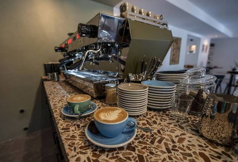 هتل Flem Mountain Lodge