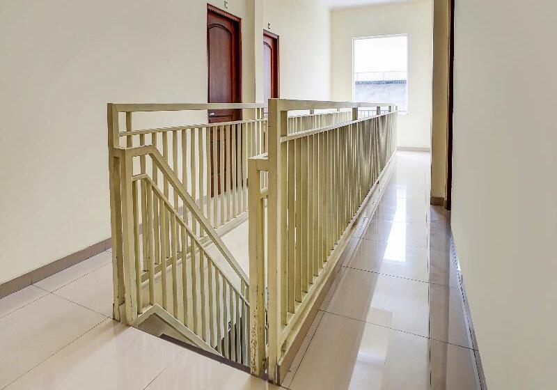 Hotel Oyo 91084 Oke Guest House