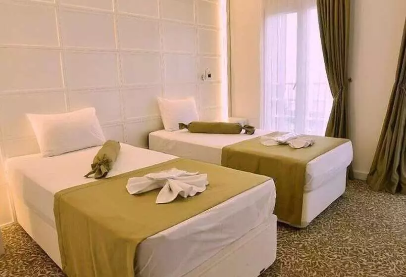 Hotelli Trabzon Fly Inn