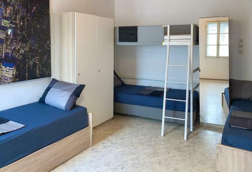 پانسیون Santoria Casa